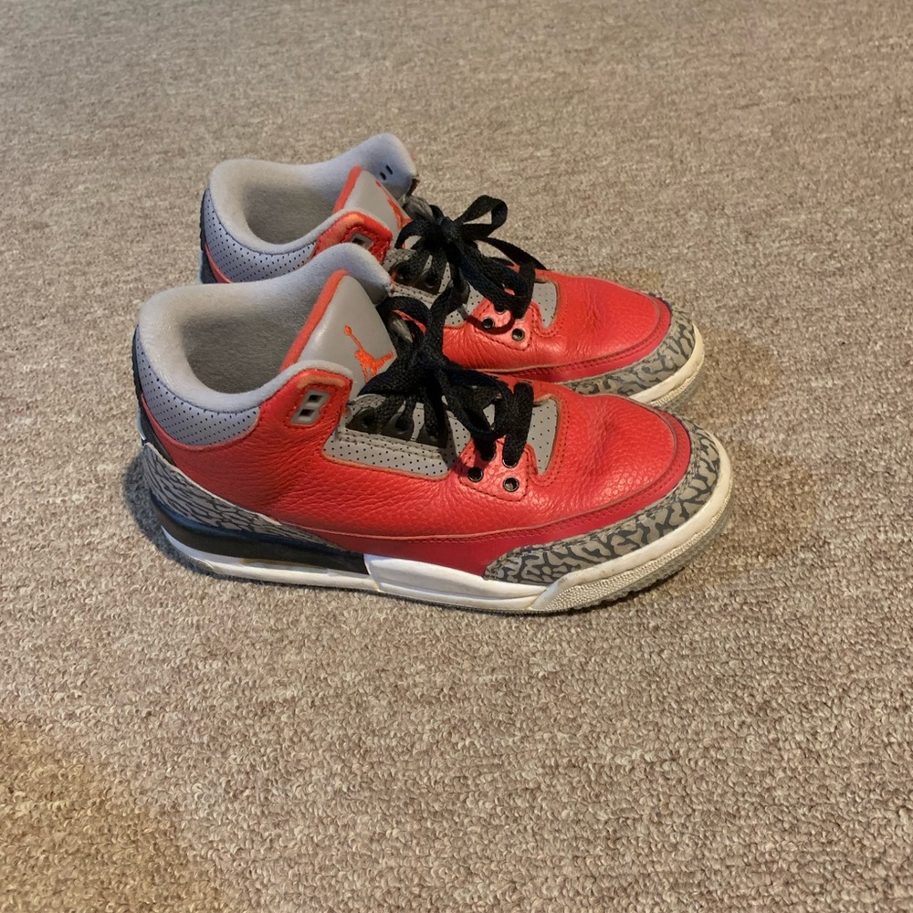 Nike Air Jordan 4 Mid Top Shoes Size 4.5Y